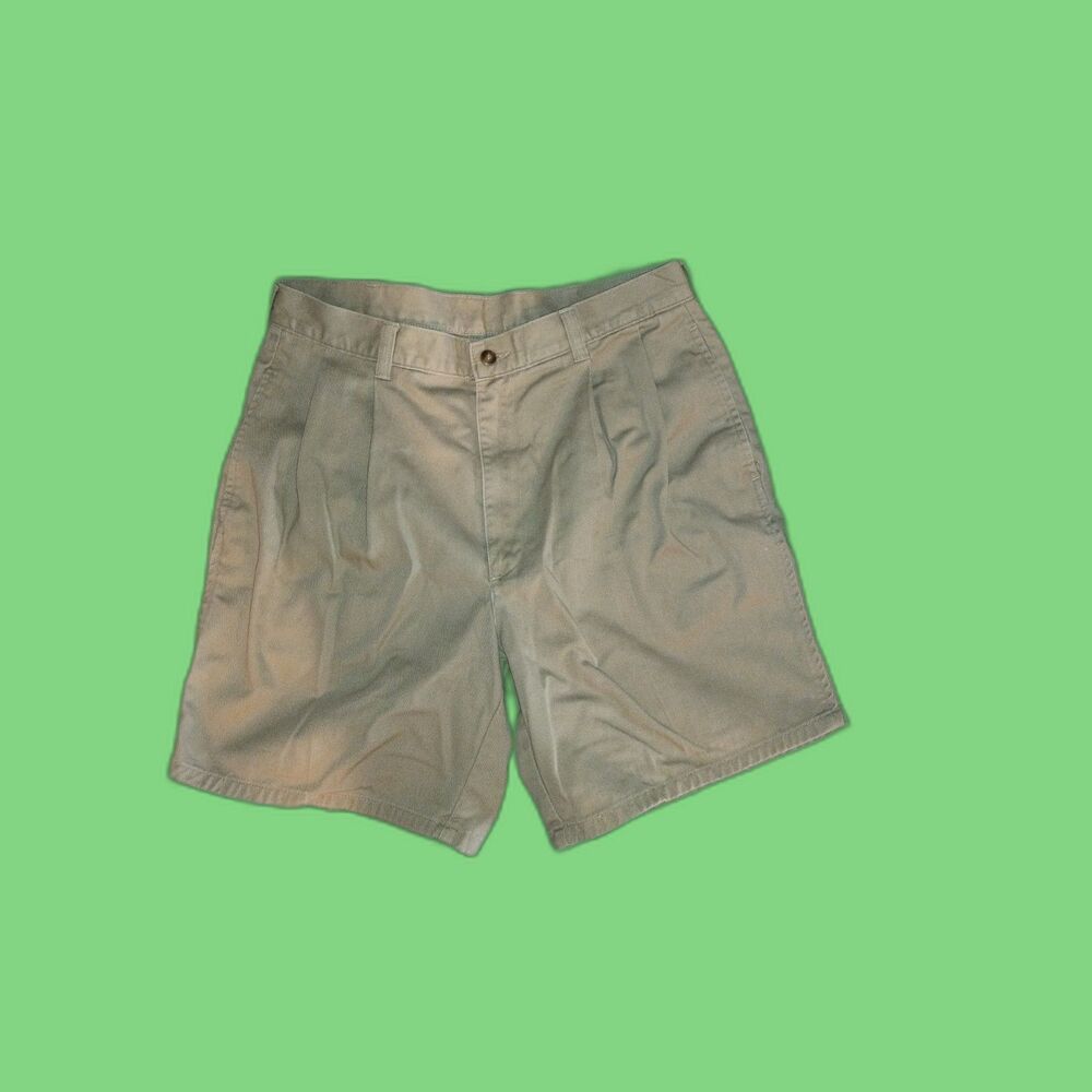 Tropical Sportswear Khaki Shorts Size 32 Waist 100% Cotton Pleated Front Tampa